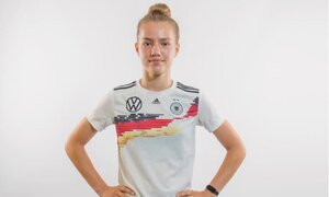 Fußballspielerin Sara Ritter.